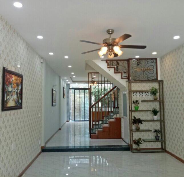 Cần bán nhanh nhà mới đẹp, 3 lầu khu DC Nam Long Phú Thuận, DT 4x20m. Giá 7,79 tỷ