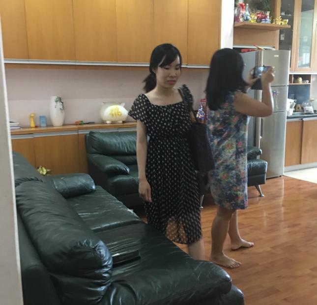 Cho thuê chung cư Vimeco Nguyễn Chánh 90m2 đủ đồ đẹp giá chỉ 11tr/ tháng – 0903.279.587