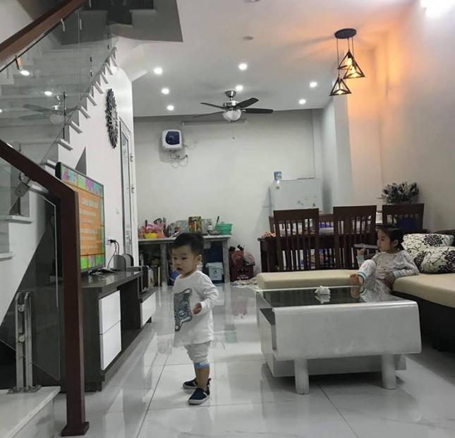 Bán nhà Mễ Trì Thượng, Nam Từ Liêm, mới đẹp, gara ô tô, 50m2, 4 tầng, 4.45 tỷ