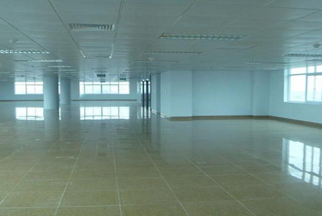 Còn duy nhất 160m2 văn phòng tầng 5 phố Hoàng Quốc Việt, Cầu Giấy, chỉ 160 nghìn/m2/tháng