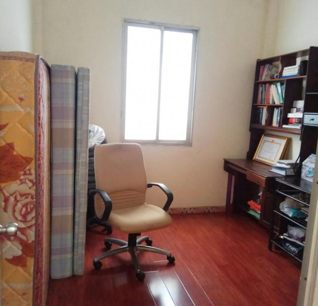 Bán nhà ngõ 272 Trần Khát Chân Lò Đúc Dt 32m2x4t thiết kế hợp lý giá 2.1 tỷ