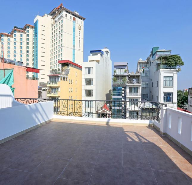 Bán nhà Apartment Phó Đức Chính, Trúc Bạch, Ba Đình, giá 31.5 tỷ, 99.3m2, 9 tầng