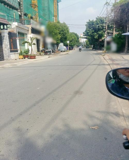 Cần bán gấp nhà mặt tiền Bùi Văn Ba - Tân Thuận  Đông - Quận  7 