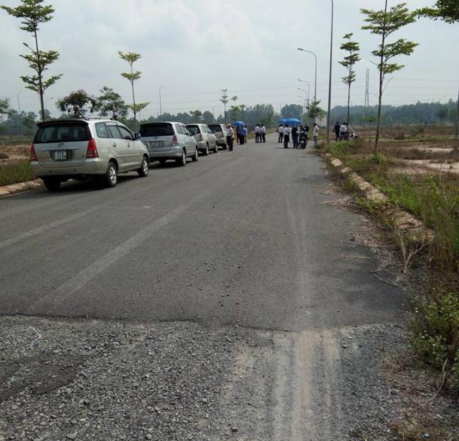 Bán lô đất sổ đỏ Long An, mặt tiền đường 36m đối diện Khu Công Nghiệp.