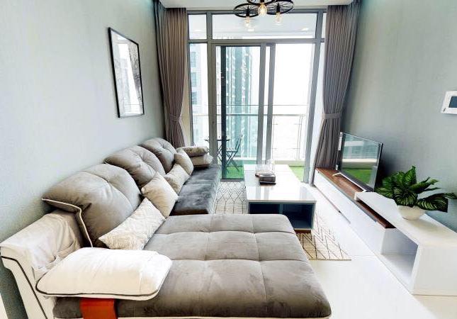Cho thuê căn hộ 2PN, có nội thất, DT 80m2 tại Vinhomes Central Park, 900$/tháng