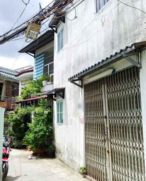 Bán nhà Hẻm 123 Nguyễn Văn Quỳ TTĐ Quận 7. Giá 3 tỷ