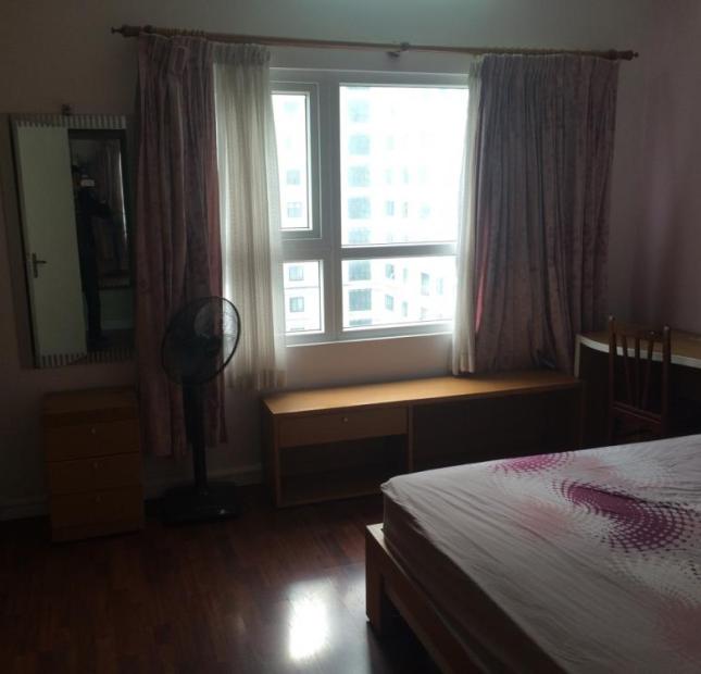 Cho thuê căn hộ cao cấp tại chung cư 27 Huỳnh Thúc Kháng 130m2, 3PN, gần đủ đồ, giá 13 triệu/tháng