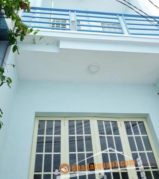 Cần bán nhà 1 lầu đúc kiên cố hẻm 803 Huỳnh Tấn Phát, P. Phú Thuận, Quận 7.