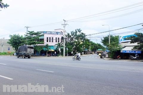 Cần bán 2 lô đất ngay đối lưng đường Phan Văn Định, đường 7m5, vị trí đẹp
