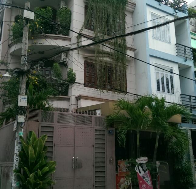 Bán nhà phố mặt tiền đường Trần Hưng Đạo, phường Cầu Kho, quận 1, giá rẻ