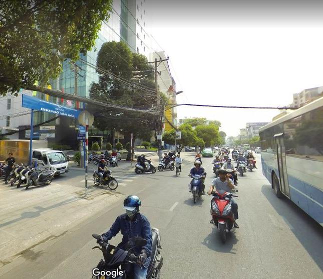 Tìm chủ nhân mới cho căn nhà hẻm xe hơi cách đường Phan Đăng Lưu 20 m thông Nguyễn Văn Đậu 	