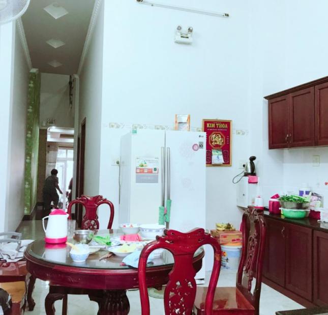 Bán nhà KDC số 9 ( KDC 324 ) đường 30/4 , phường Hưng Lợi . tặng lại nội thất cao cấp .