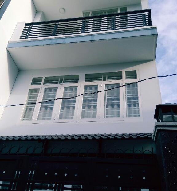 Nhà bán 3 tầng tại HXH 6m đường Phạm Văn Hai P2 Q.Tân Bình