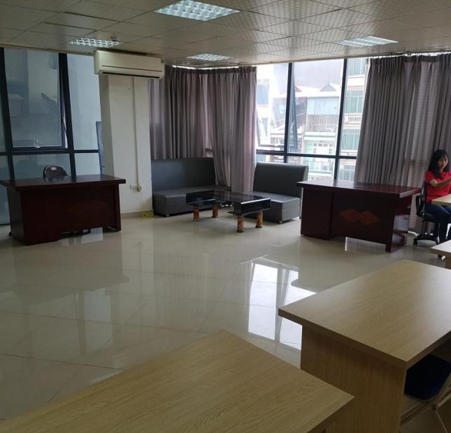 Văn phòng mặt phố Yên Lãng, view kính, full tiện nghi chỉ từ 6.5 triệu