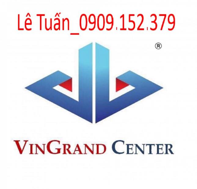 Cần tiền bán gấp nhà vị trí đẹp MT đường Giải Phóng, P4, Q. Tân Bình, DT: 4,75x27m