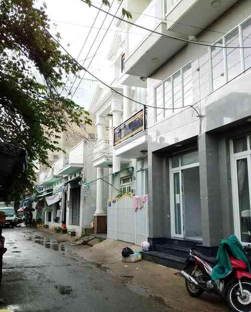 Nhà 1 trệt 2 lầu ST tại hẻm 180 Bùi Văn Ba, Tân Thuận Đông, Quận 7