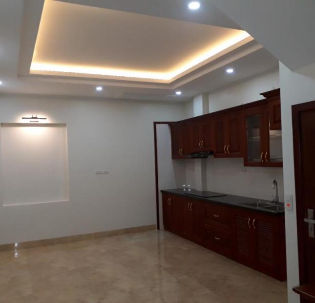 Bán nhà đường Nguyễn Hoàng, Mỹ Đình 2, Nam Từ Liêm, 60m2, 4.5 tầng, ngõ ô tô, giá 5.3 tỷ