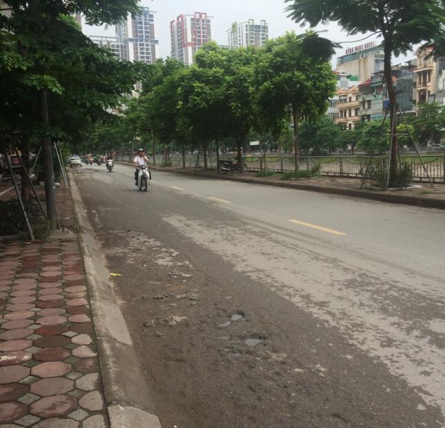 Bán mảnh đất mặt ngõ to Vũ Tông Phan, ô tô vào, ngõ thông gần cầu Khương Đình