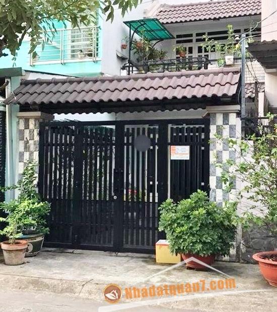 Cần bán nhà 1 lầu mặt tiền đường số khu Cư Xá Ngân Hàng, P. Tân Thuận Tây, Q7