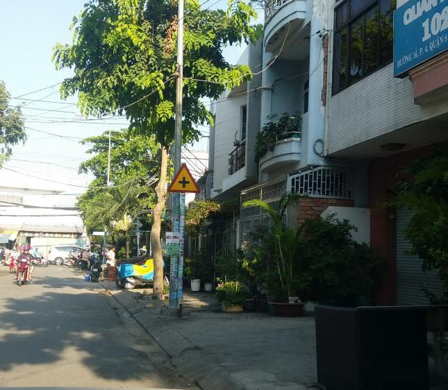 Bán nhà mặt tiền đường Hồ Thành Biên, Quận 8 65m2 Giá 6,8 Tỷ