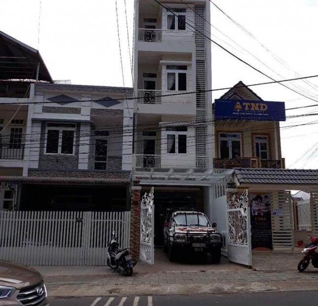 Cần tiền Kinh doanh nên cần bán gấp khách sạn mặt tiền đường chính Hai Bà Trưng - Thành phố Đà Lạt