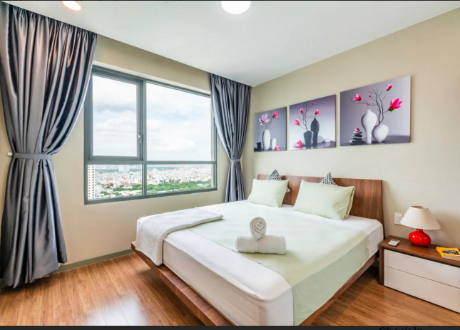 Cho thuê căn hộ 2 phòng ngủ, View đẹp hướng sông , diện tích:80m2