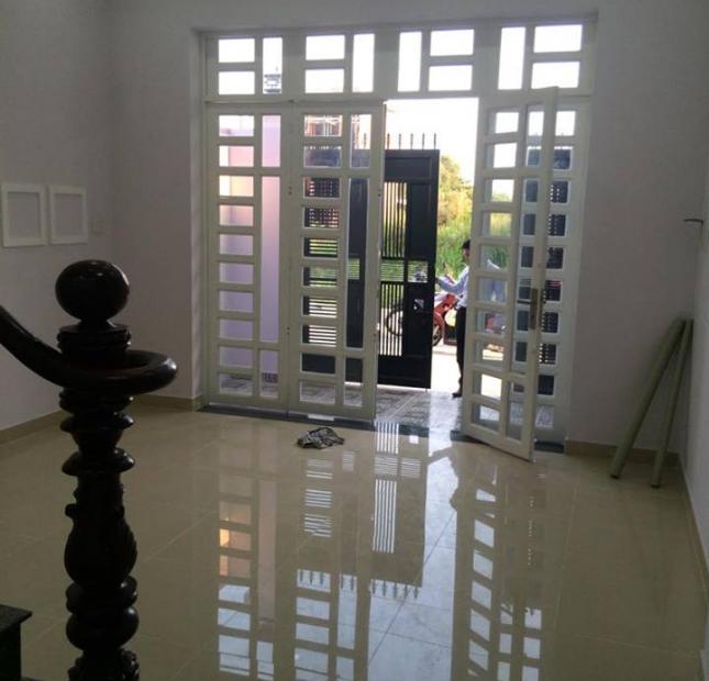 Bán nhà cấp 4 gác lửng đúc đường Số 9, gần Cân Nhơn Hòa, giá 2,750 tỷ