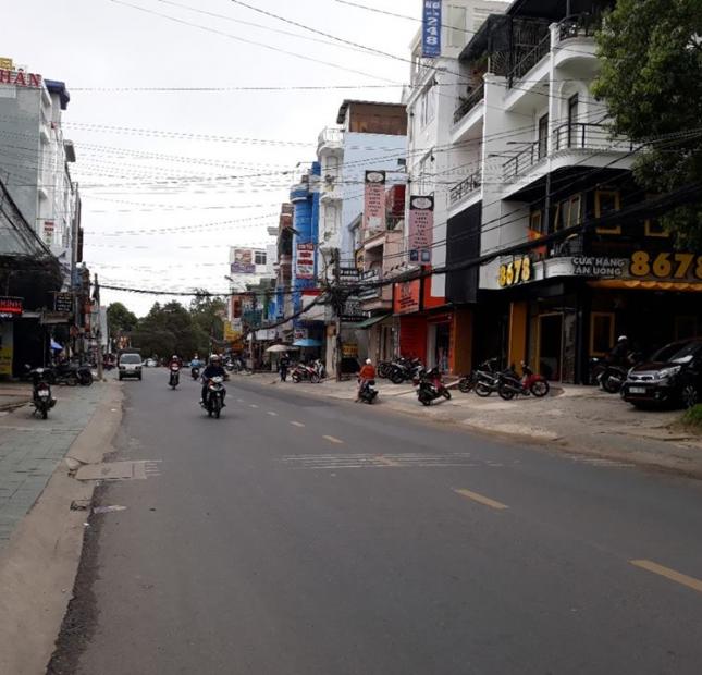 Do cần tiền kinh doanh gia đình cần bán gấp khách sạn mặt tiền đường chính Bùi Thị Xuân –P8 – Đà Lạt –Lâm Đồng.