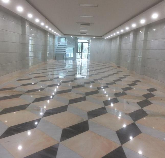 Cho thuê tòa nhà văn phòng cực đẹp số 47 Nguyễn Xiển, DT cho thuê 130m2
