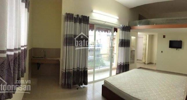 Cho thuê gấp căn hộ chung cư Phú Thạnh, Q. Tân Phú, DT 100m2 3 PN, 2 WC, 10tr/th