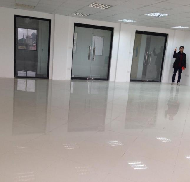 Hiện tại còn trống, diện tích 50m2, trong tòa nhà văn phòng Trần Đại Nghĩa cần cho thuê