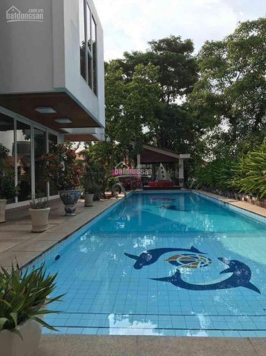 Bán BT Thảo Điền, khu Kim Sơn 40 tỷ, 7 phòng ngủ, có sân vườn, hồ bơi rất đẹp. 01634691428