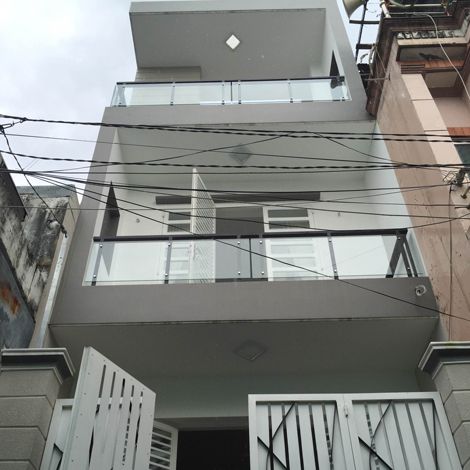 Bán gấp nhà mặt tiền đường Lê Lai, P12, Tân Bình, DT: 4.5x14m, nhà tuyệt đẹp 3 tầng