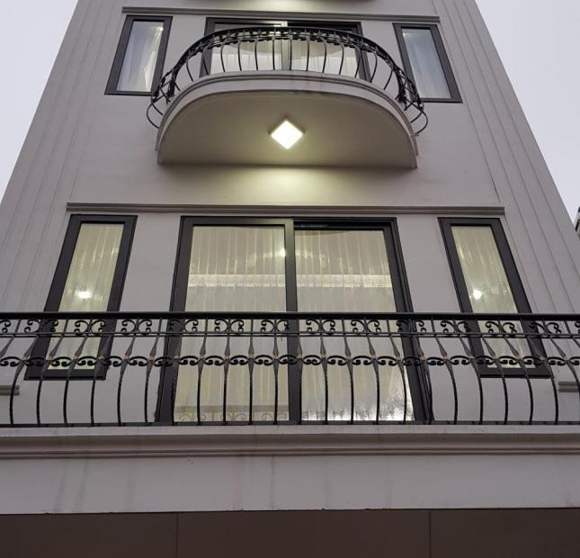 Bán nhà LK(55m2-5 tầng)sát tòa Victoria-Văn Phú(kinh doanh tốt)full nội thất . Giá 5,8 tỷ0986498350.