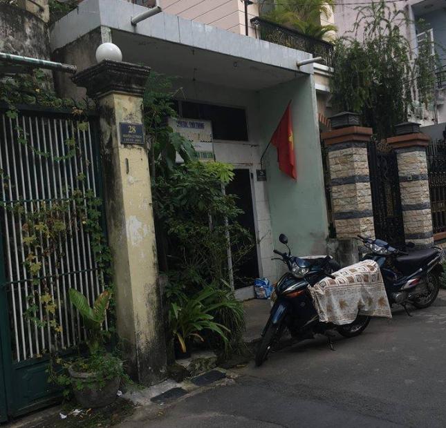 Bán nhà MTKD Nguyễn Lộ Trạch, Tân Quý, DT 3.65x12m, cấp 4, giá 3.95 tỷ. LH 0903947859
