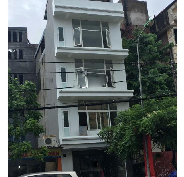 Cho thuê nhà 5T x 60m2, phố Nguyễn Đình Hoàn, Cầu Giấy