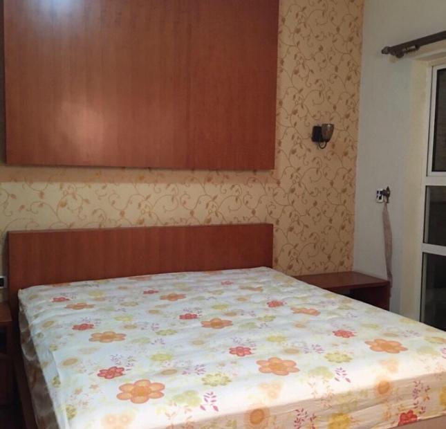 Cho thuê căn hộ chung cư 57 Láng Hạ, 2 phòng ngủ, đủ đồ nhà đẹp vào ngay 15 tr/th 