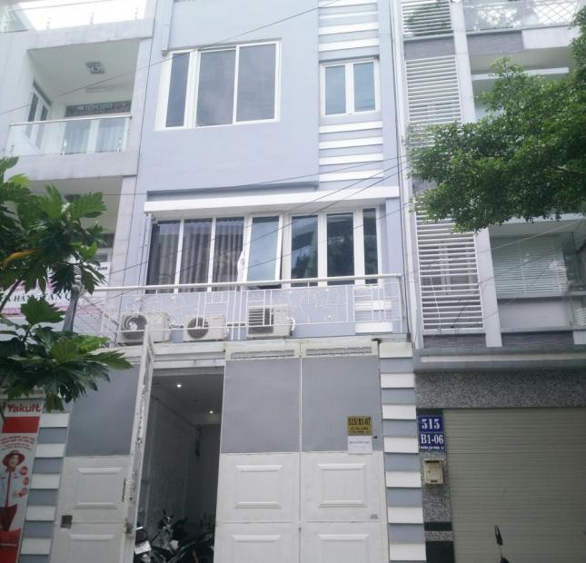 Nhà 3 lầu, sân thượng, 515 Lê Văn Lương, Q7
