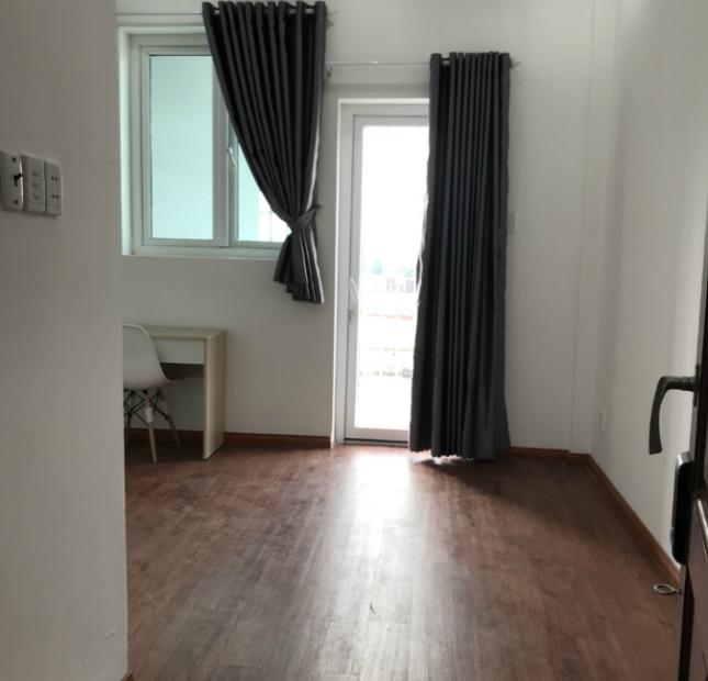 Nhà 3 lầu, sân thượng, 515 Lê Văn Lương, Q7