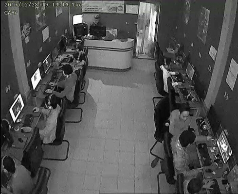 Sang nhượng quán Internet Gamebi 37 máy tại phố Dương Khuê, Cầu Giấy, HN