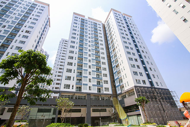 Florita căn hộ 68,40m2 C3 tầng thấp, 2 phòng ngủ, view hồ bơi công viên, giá rẻ nhất khu Him Lam 