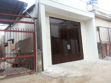Chuyển nơi ở cần bán lại căn nhà nằm tại mặt tiền đường 297, Phước Long B, Q9, TP. HCM