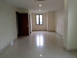 Cho thuê nhà riêng phố Dương Quảng Hàm, sàn 80m2, 3 tầng 2 mặt tiền