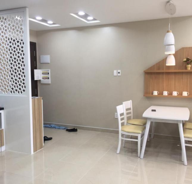 Cho thuê căn hộ chung cư tại đường Phổ Quang, P2, Tân Bình, TP. HCM, diện tích 99m2, giá 25tr/th