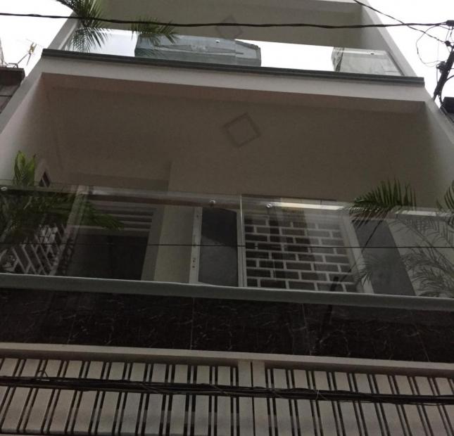 Nhà đẹp 3 tầng, HXH đường Nguyễn Đình Khơi, P4, Q. Tân Bình, bán gấp giá chỉ 6 tỷ đồng