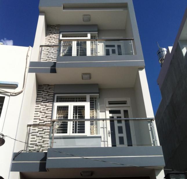 Bán nhà mặt tiền đường Sầm Sơn, 5x25m, nhà 3 tầng ở và cho thuê thu nhập cao