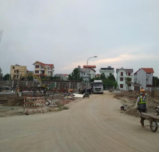 Đầu tư đất nền cực hot tại trung tâm thị trấn Trâu Quỳ, Gia Lâm.LH Ninh 093170288