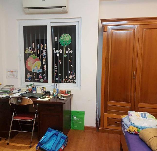 Gấp bán nhanh nhà phân lô phố Vũ Phạm Hàm, 80m2, 4 tầng, kinh doanh đỉnh