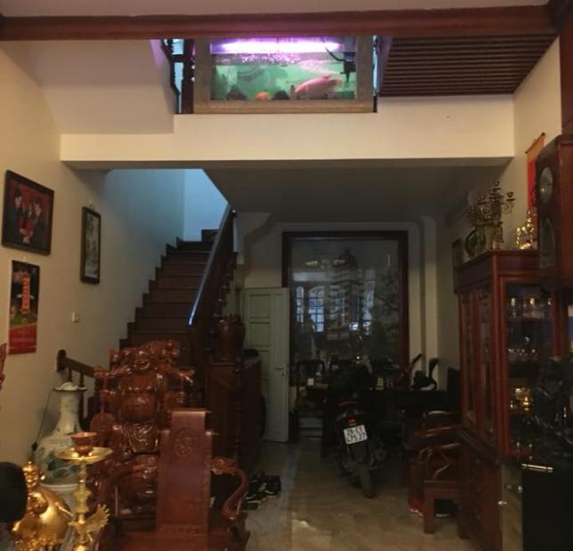 Bán nhà đẹp 5 tầng, Nguyễn Phúc Lai, mặt tiền 5m, giá chỉ 3.9 tỷ
