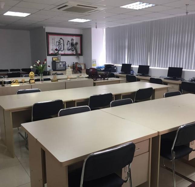 Cho thuê văn phòng chọn gói giá rẻ, full nội thất , DT 80m2 ở Nguyễn Chí Thanh, Đống Đa